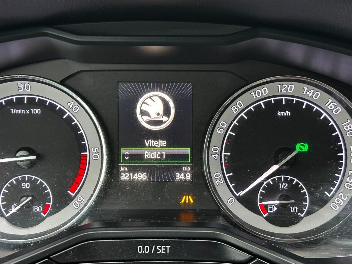 Škoda Superb Kombi 2,0 l 110 kw