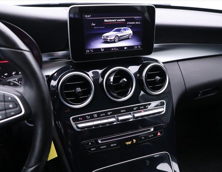 Mercedes-Benz Třídy C Kombi 2,1 l 100 kw