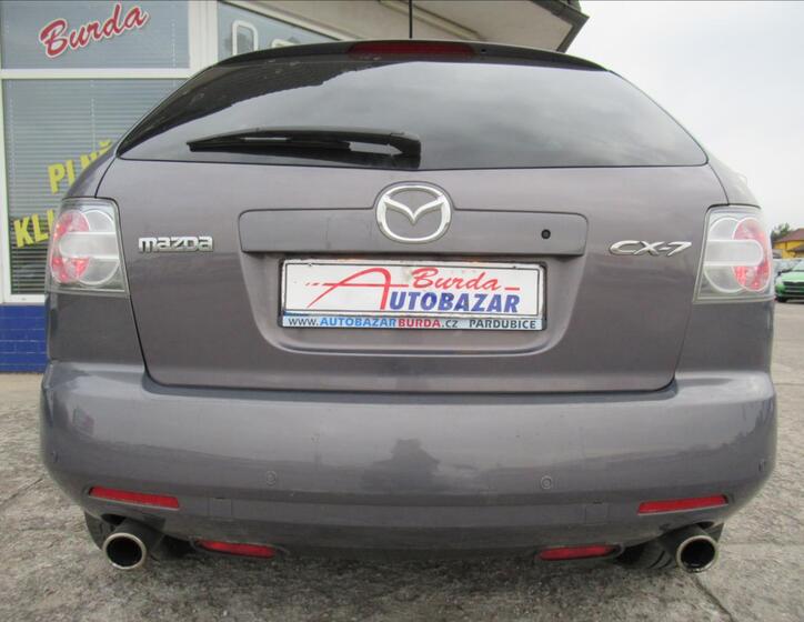Mazda CX-7 8