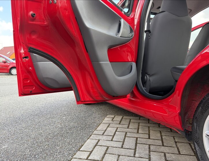 Citroën C1 Hatchback 998,0 50 kw