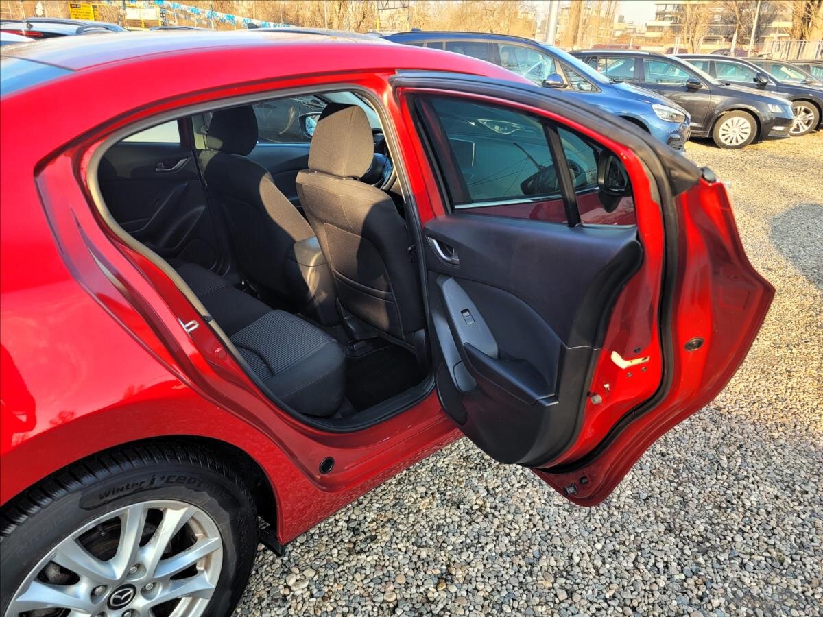 Mazda 3 Sedan / Limuzína 2,0 l 88 kw