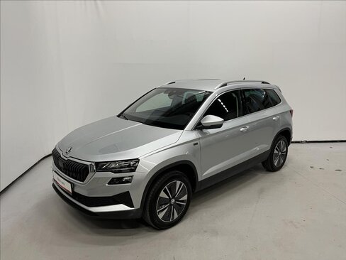 Škoda Karoq SUV 1,5 l 110 kw