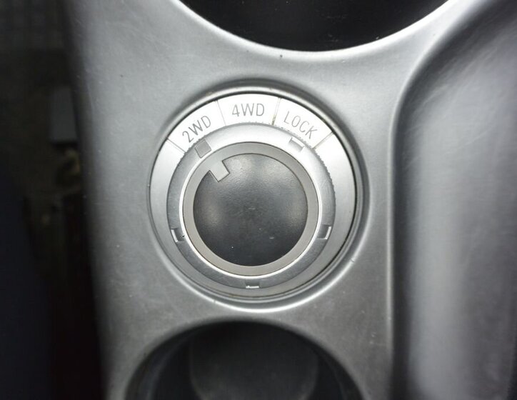 Mitsubishi Outlander SUV 2,3 l 130 kw