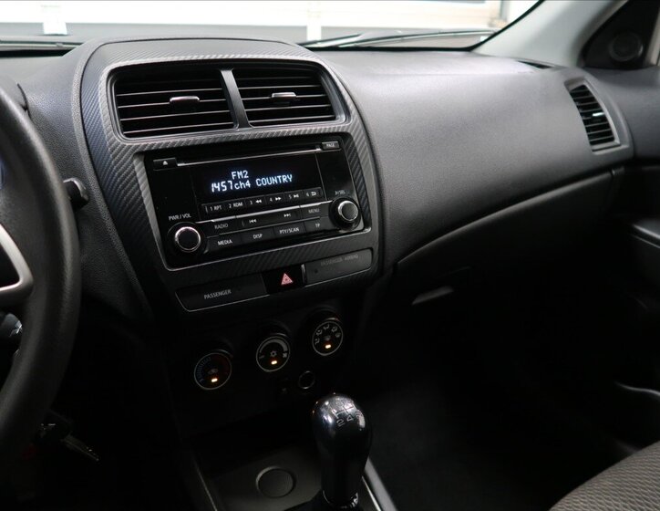 Mitsubishi ASX SUV 1,6 l 86 kw