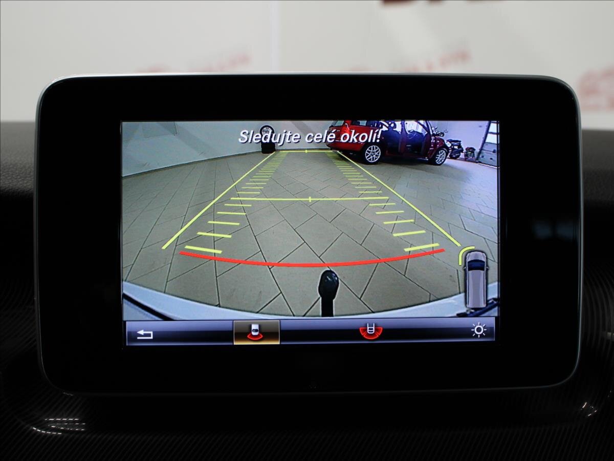 Mercedes-Benz Třídy V Kombi 2,1 l 120 kw