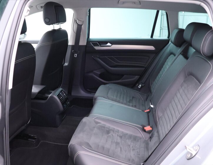 Volkswagen Passat Kombi 2,0 l 110 kw