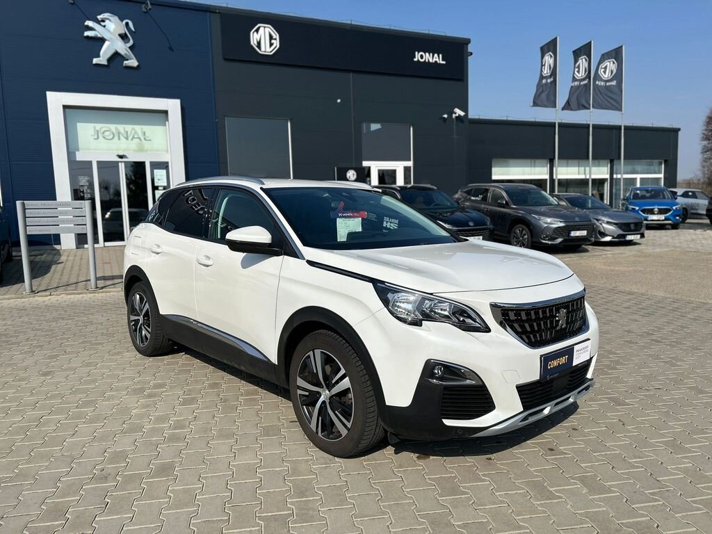 Peugeot 3008 SUV / Terénní 1,5 l 96 kw