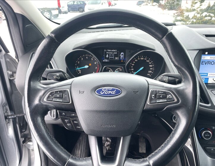 Ford Kuga SUV / Terénní 1,5 l 110 kw