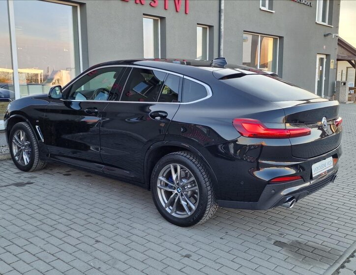 BMW X4 SUV / Terénní 3,0 l 210 kw