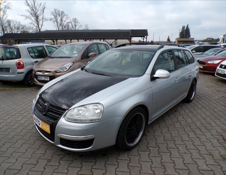 Volkswagen Golf Kombi 1,9 l 77 kw