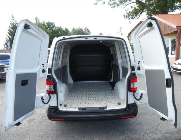 Volkswagen Transporter 12