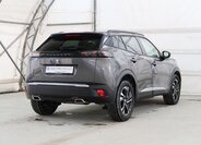 Peugeot 2008 SUV 1,2 l 96 kw