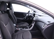 Hyundai Elantra 11