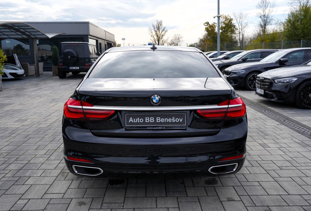 BMW Řada 7
