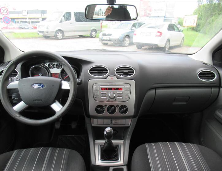 Ford Focus 9