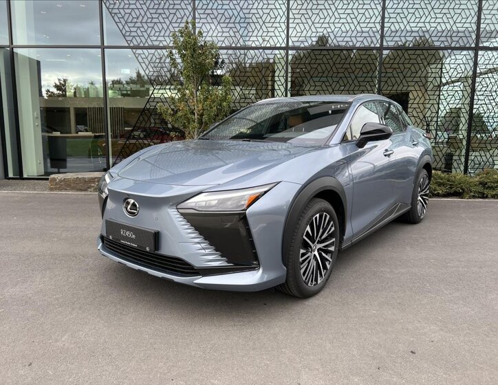 Lexus RZ 450e SUV / Terénní 0,0 230 kw