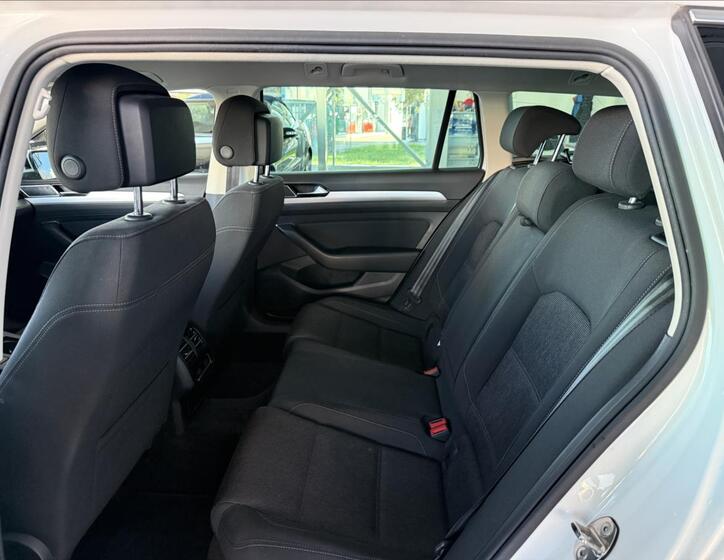 Volkswagen Passat 22