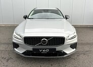 Volvo V60 Kombi 2,0 l 327 kw