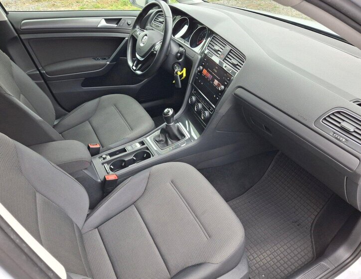 Volkswagen Golf Hatchback 1,5 l 96 kw