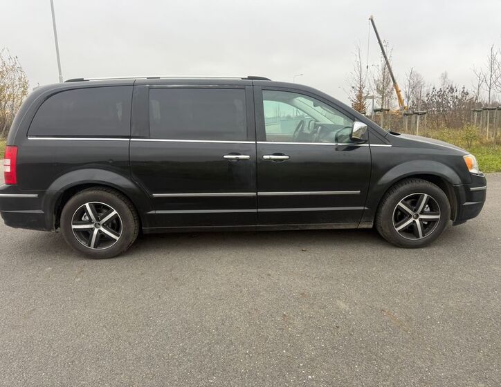 Chrysler Grand Voyager 6