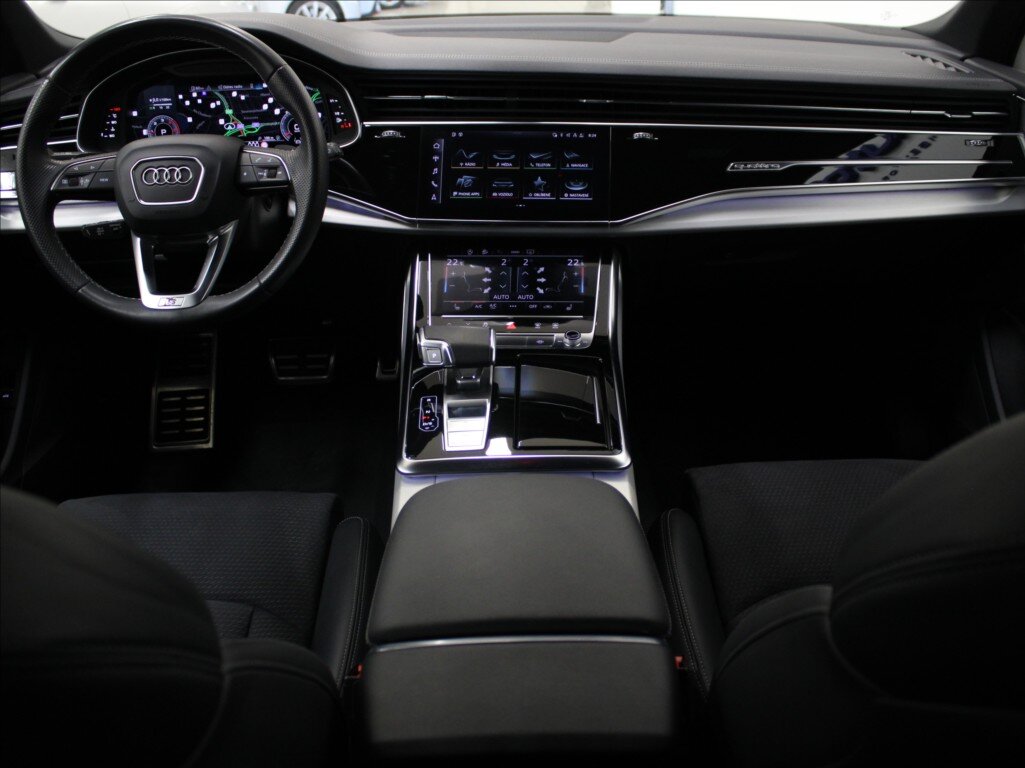 Audi Q7 SUV 3,0 l 210 kw