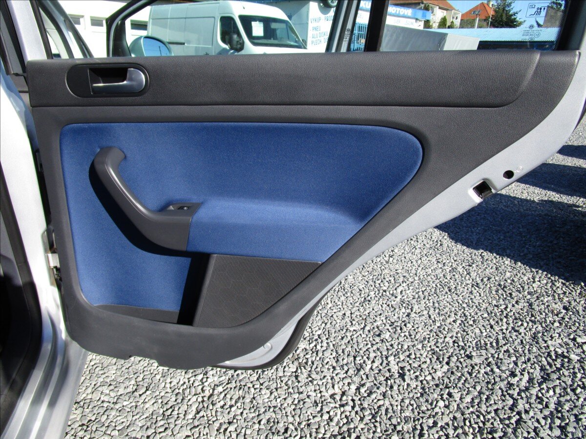 Volkswagen Golf Plus Skříň 1,6 l 75 kw