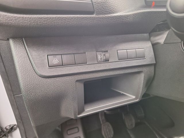 Peugeot Expert Skříň 2,0 l 106 kw