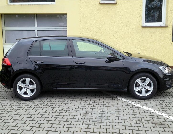 Volkswagen Golf 8