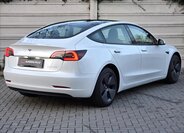 Tesla Model 3 7