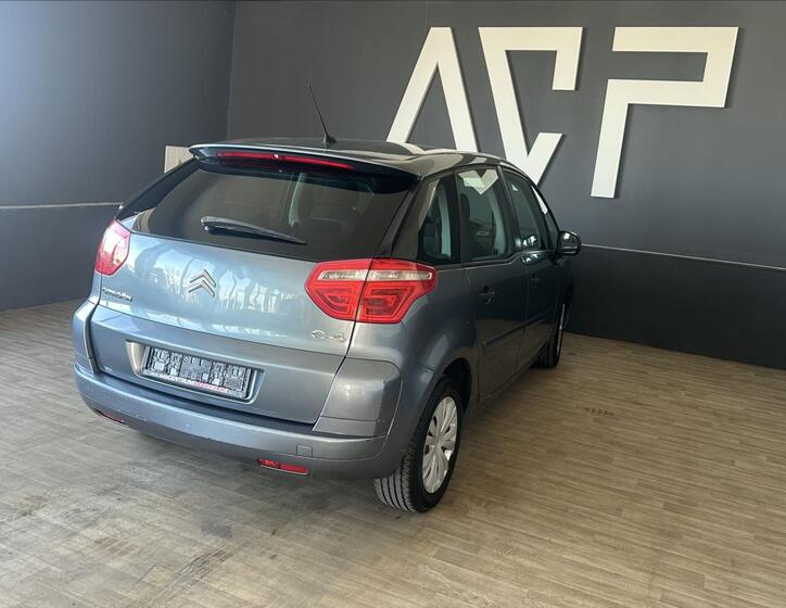 Citroën C4 Picasso 6