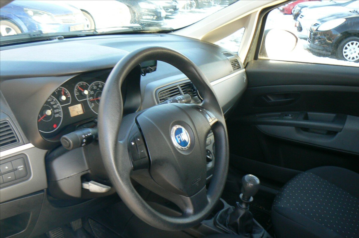 Fiat Punto Hatchback 1,4 l 57 kw