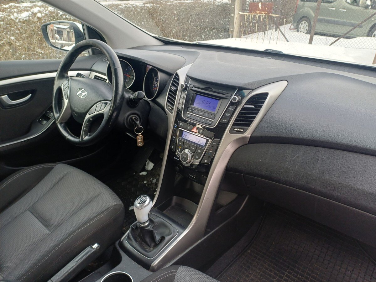 Hyundai i30 Kombi 1,6 l 81 kw