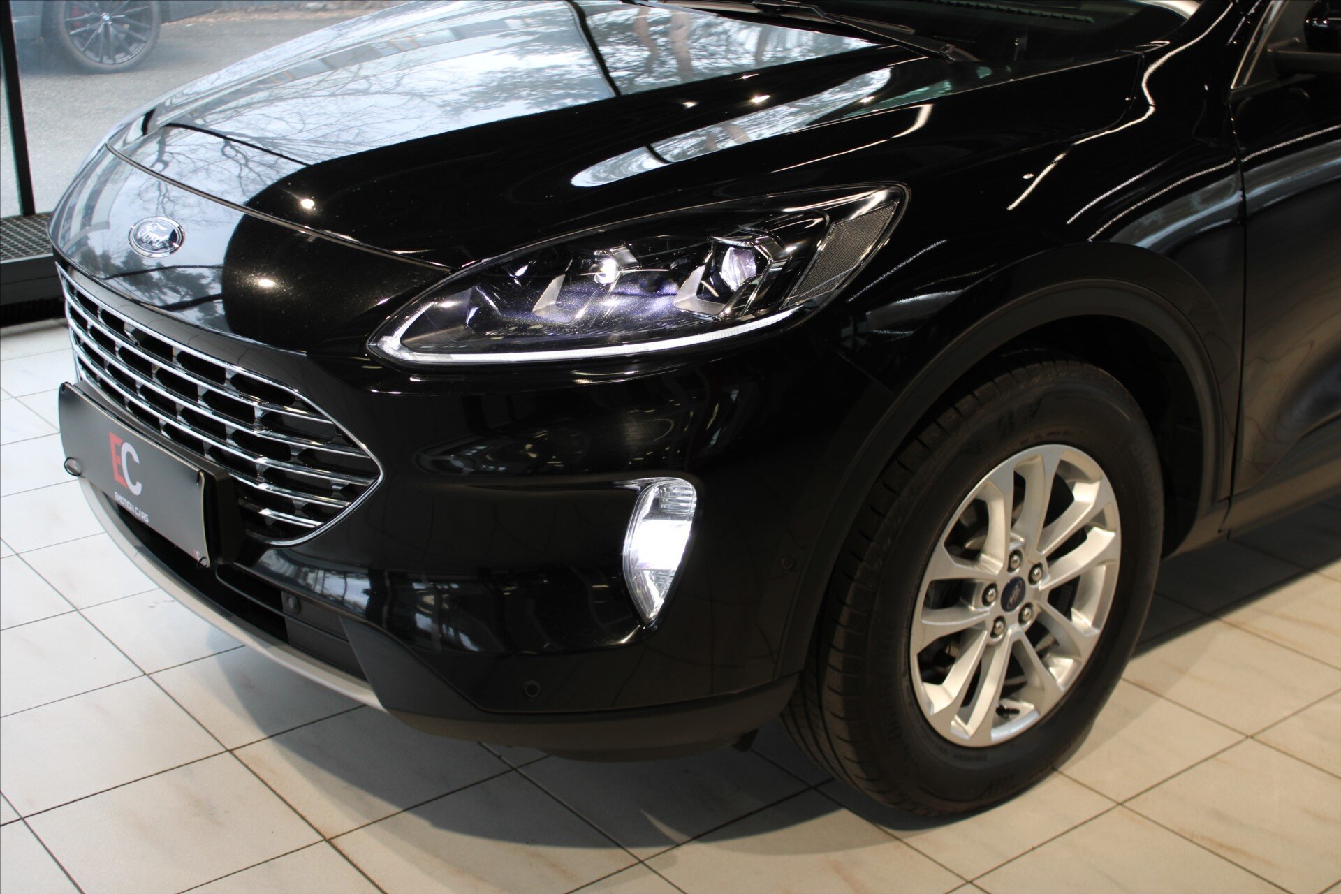 Ford Kuga SUV / Terénní 2,0 l 140 kw