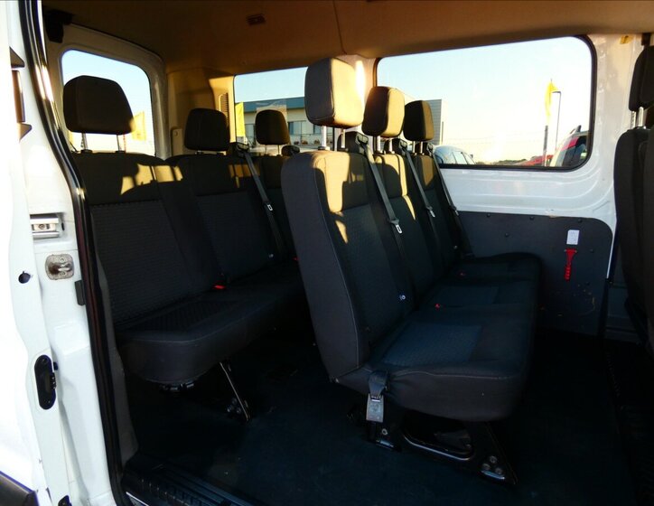 Ford Transit 11