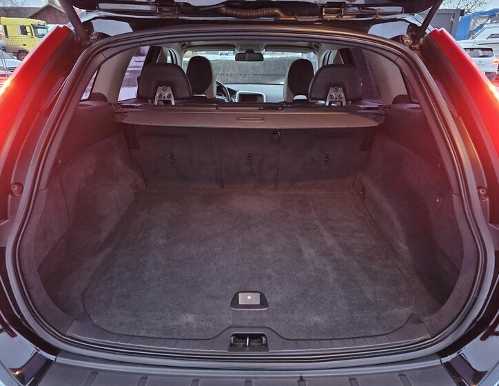 Volvo XC60 SUV 3,0 l 224 kw