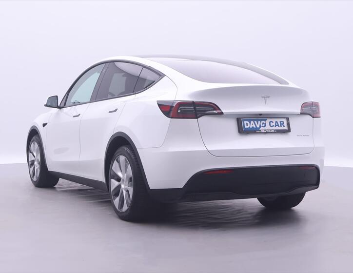 Tesla Model Y 5