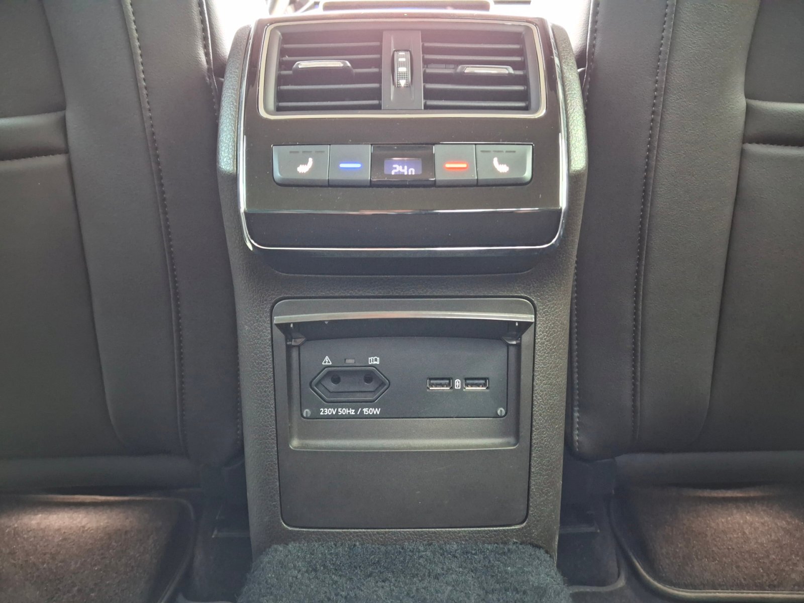 Škoda Superb Sedan / Limuzína 2,0 l 140 kw