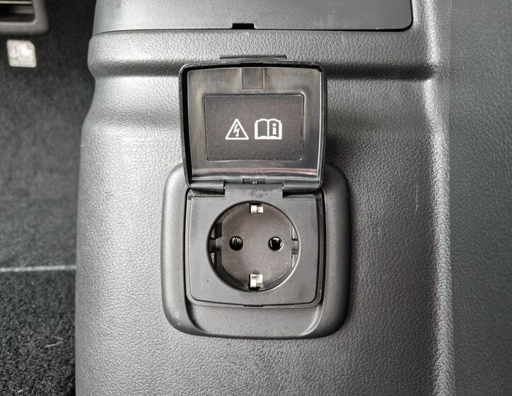 Mitsubishi Outlander SUV / Terénní 2,4 l 165 kw