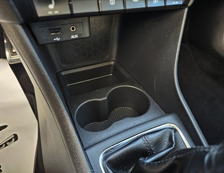 Škoda Rapid Hatchback 999,0 81 kw