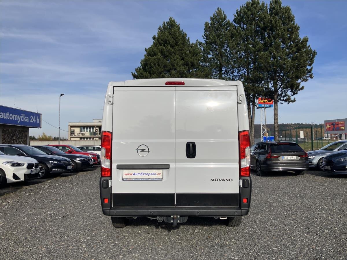 Opel Ostatní Skříň 2,2 l 103 kw