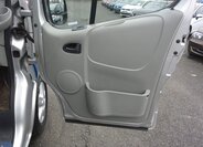 Renault Trafic 23