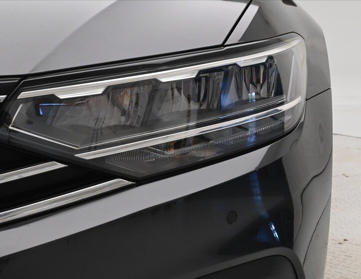 Volkswagen Passat Kombi 2,0 l 110 kw