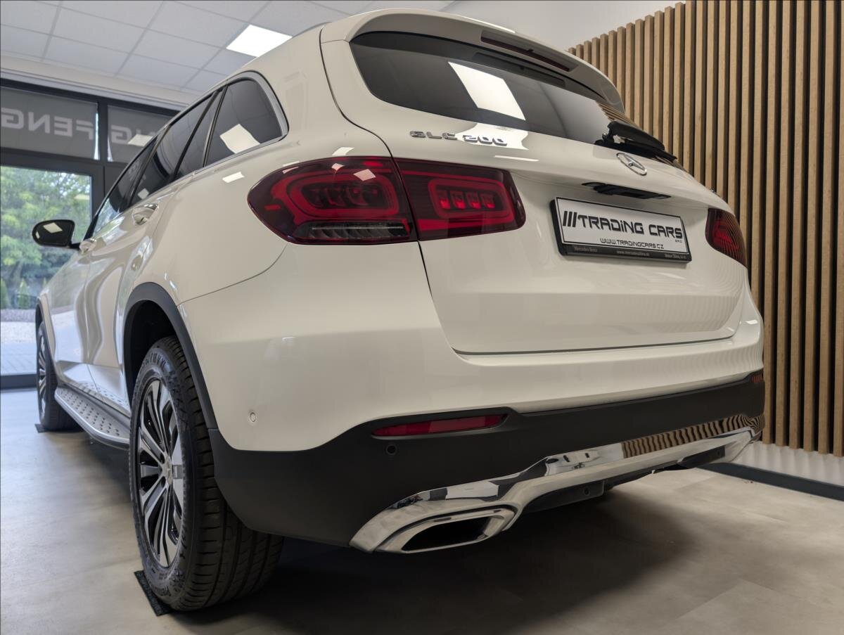 Mercedes-Benz GLC SUV 2,0 l 145 kw