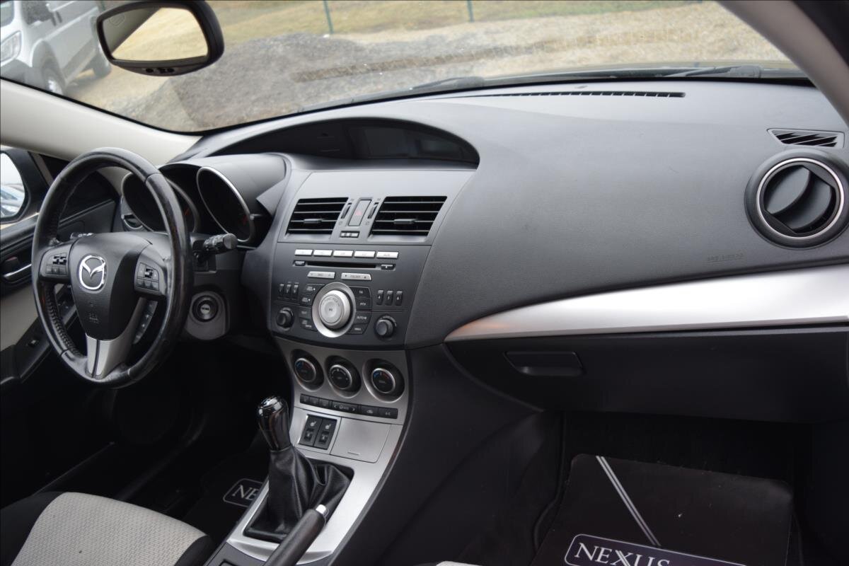 Mazda 3 Hatchback 1,6 l 77 kw