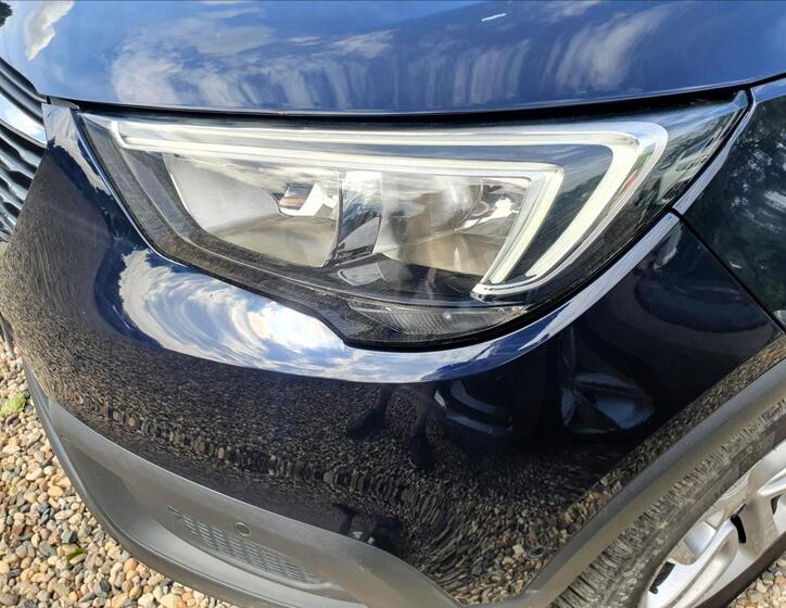 Opel Crossland X 44