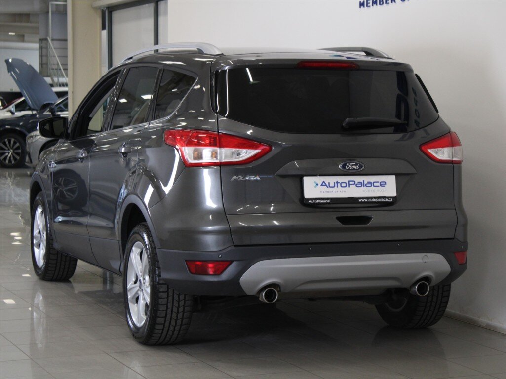 Ford Kuga SUV / Terénní 2,0 l 110 kw
