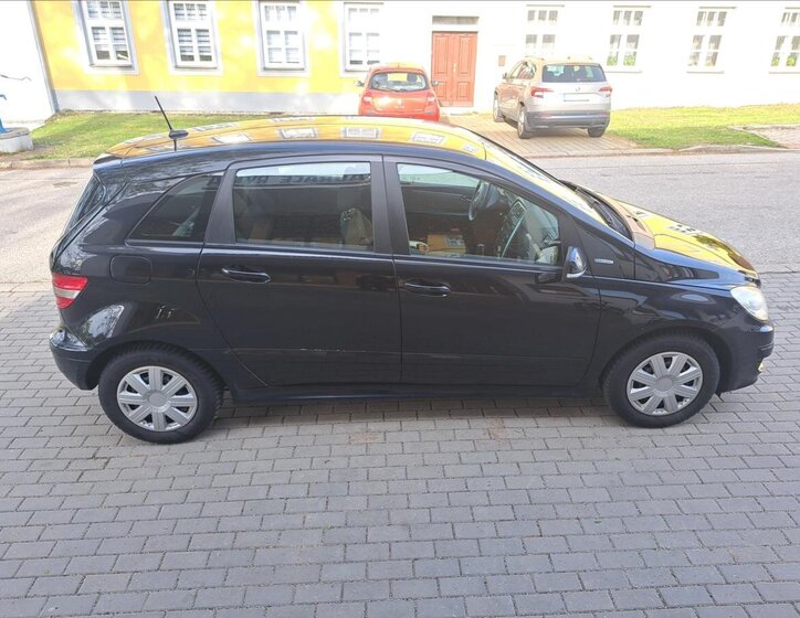 Mercedes-Benz Třídy B MPV 1,7 l 85 kw
