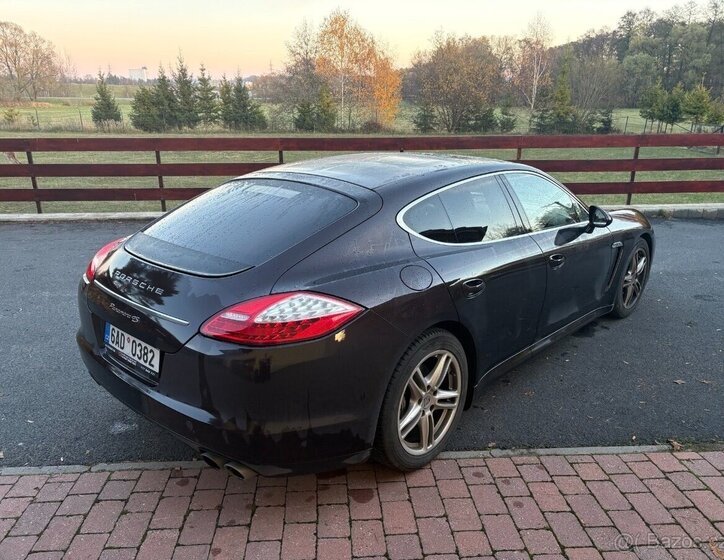Porsche Panamera Sedan 0,0 294 kw