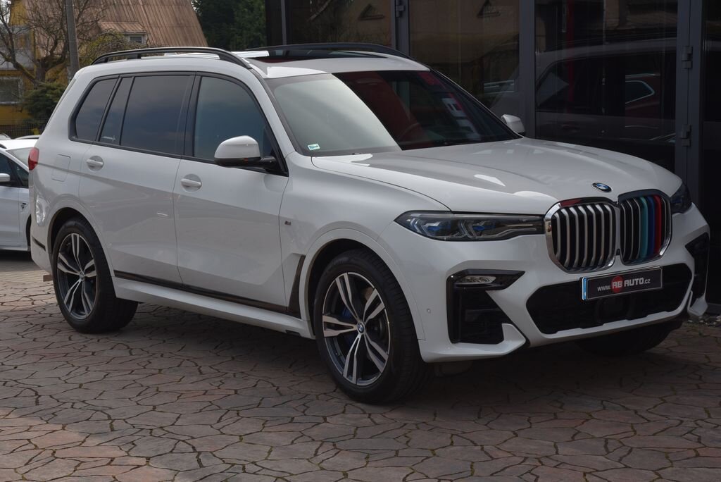 BMW X7 SUV / Terénní 3,0 l 195 kw