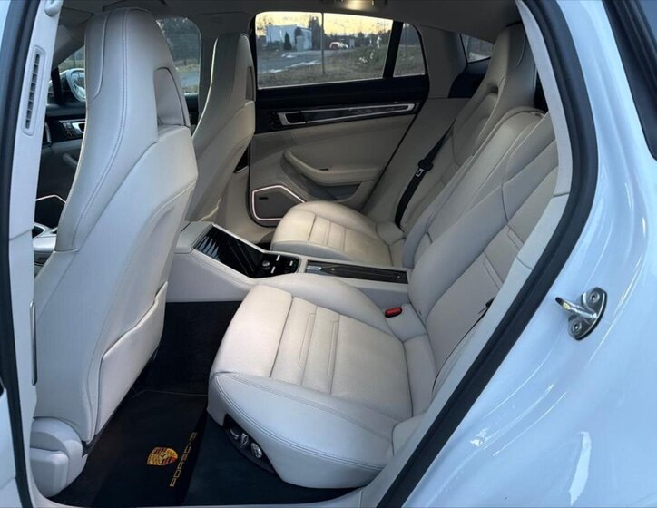 Porsche Panamera Hatchback 2,9 l 243 kw